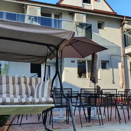 Pensiunea Caluda 3* ナボダリ