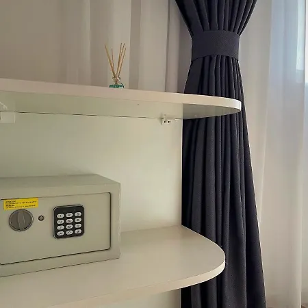 ゲストハウス Pensiunea Caluda 3*