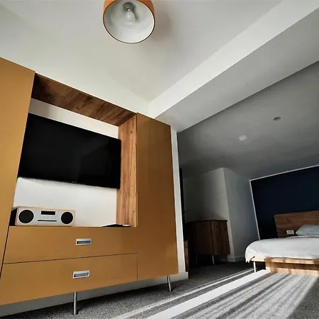 Pensiunea Caluda Guest house